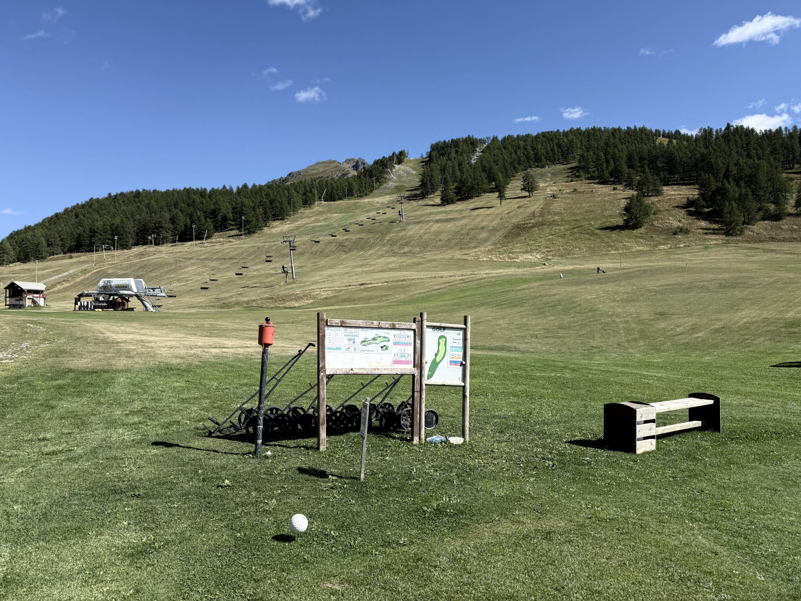 Le golf international de Montgenèvre et location appartement